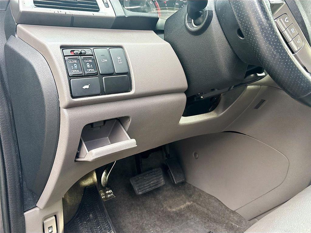 used 2016 Honda Odyssey car, priced at $14,995