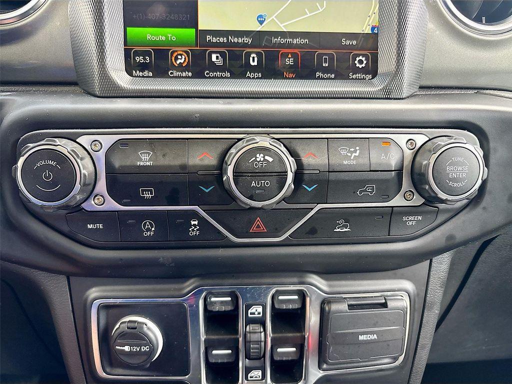 used 2023 Jeep Gladiator car, priced at $28,995