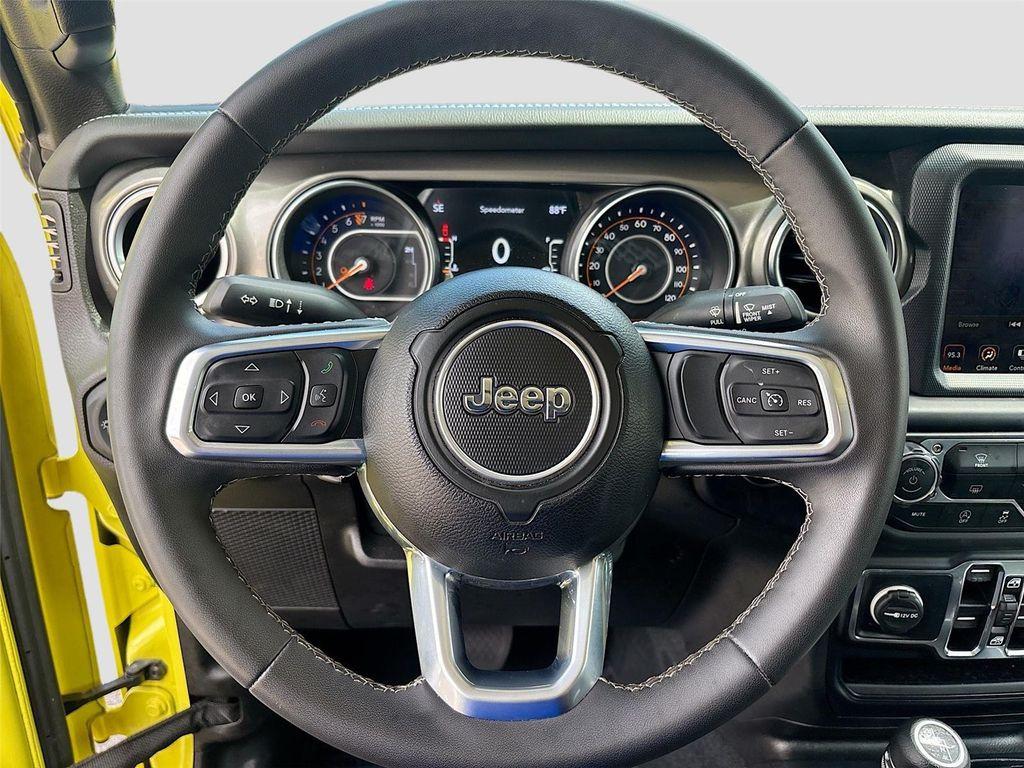 used 2023 Jeep Gladiator car, priced at $28,995
