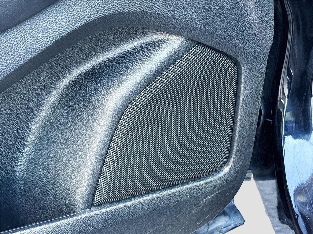 used 2022 Ford Edge car, priced at $18,995