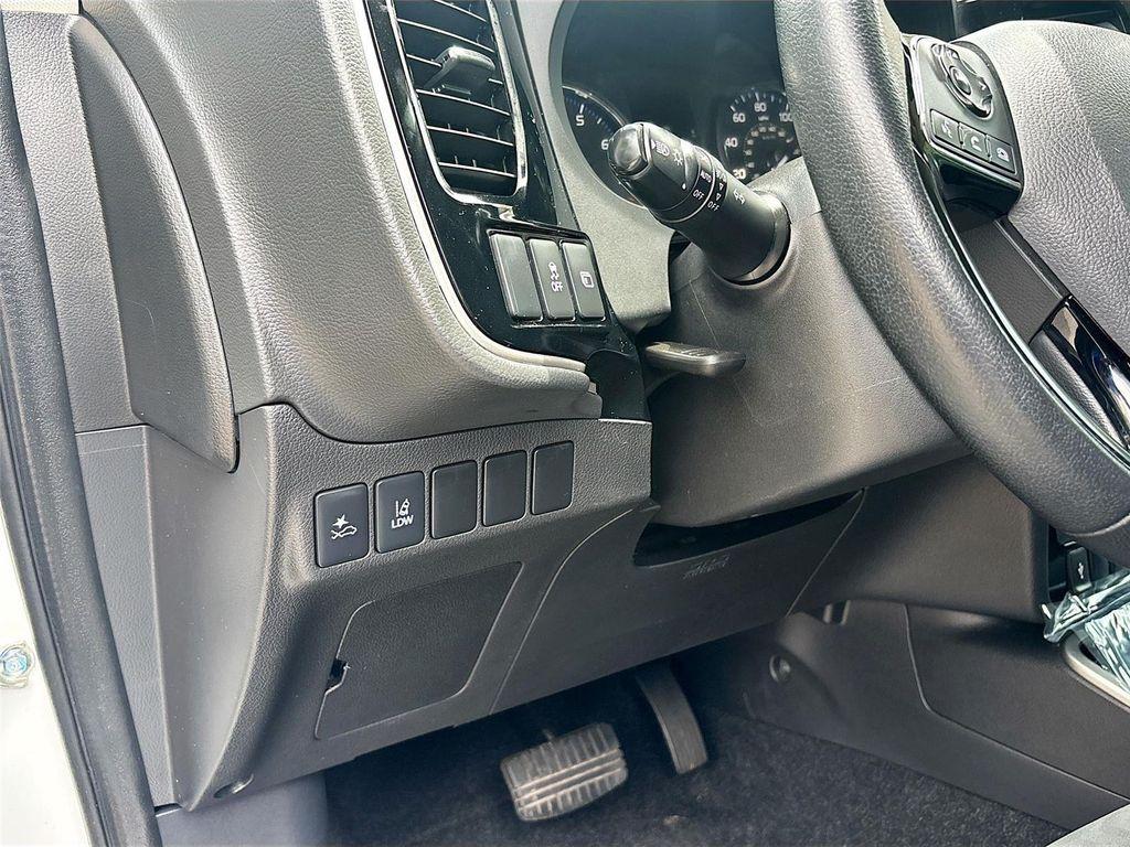 used 2020 Mitsubishi Outlander car, priced at $11,595