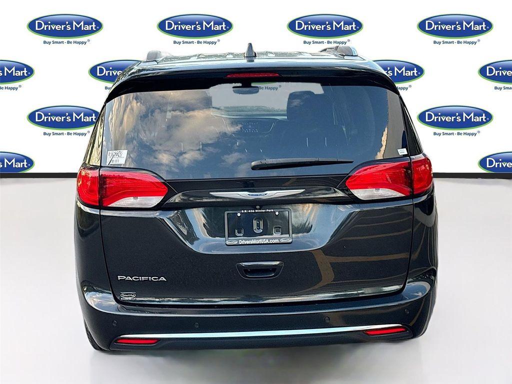 used 2018 Chrysler Pacifica car, priced at $10,995