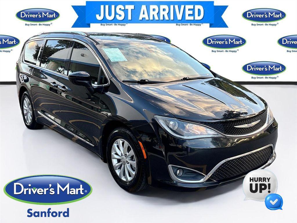 used 2018 Chrysler Pacifica car, priced at $10,995
