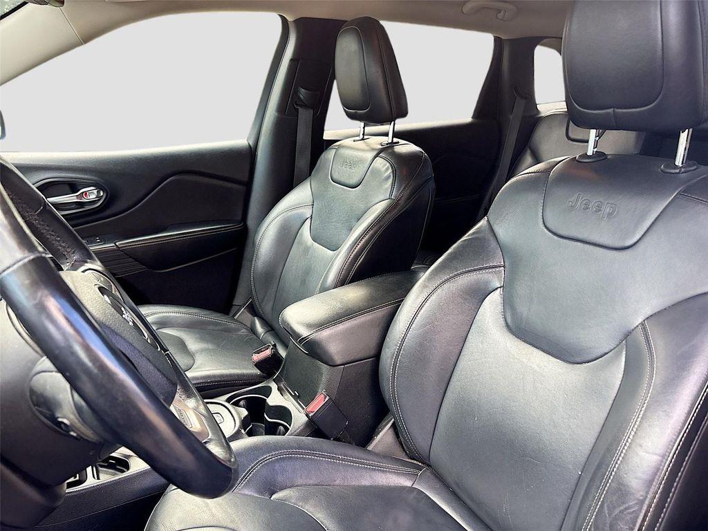 used 2015 Jeep Cherokee car, priced at $6,999