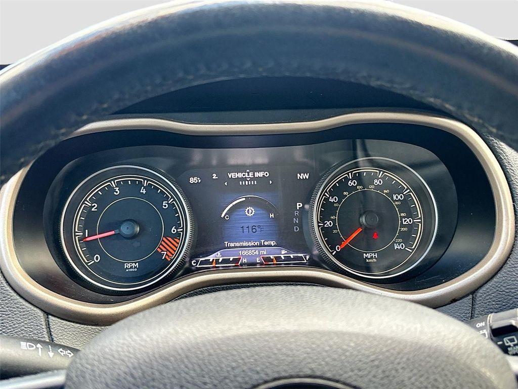 used 2015 Jeep Cherokee car, priced at $6,999