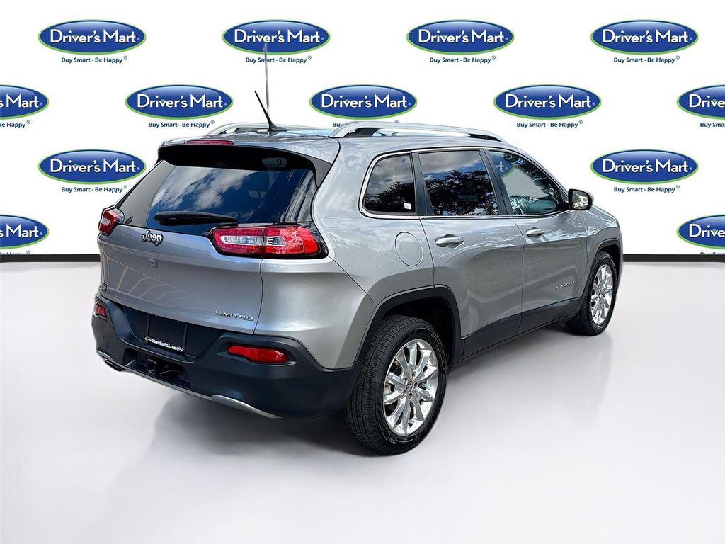 used 2015 Jeep Cherokee car, priced at $6,999