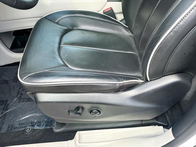 used 2024 Chrysler Pacifica car, priced at $32,595