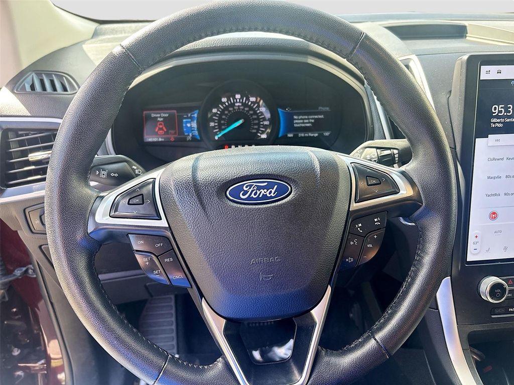 used 2024 Ford Edge car, priced at $18,995