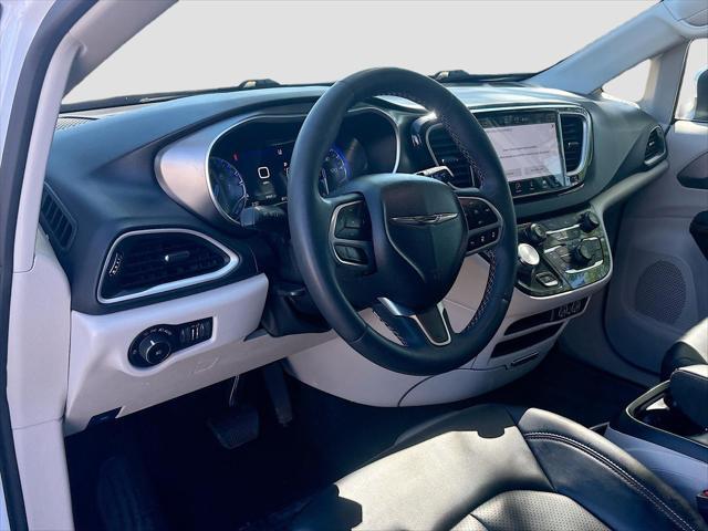 used 2023 Chrysler Pacifica car, priced at $21,995