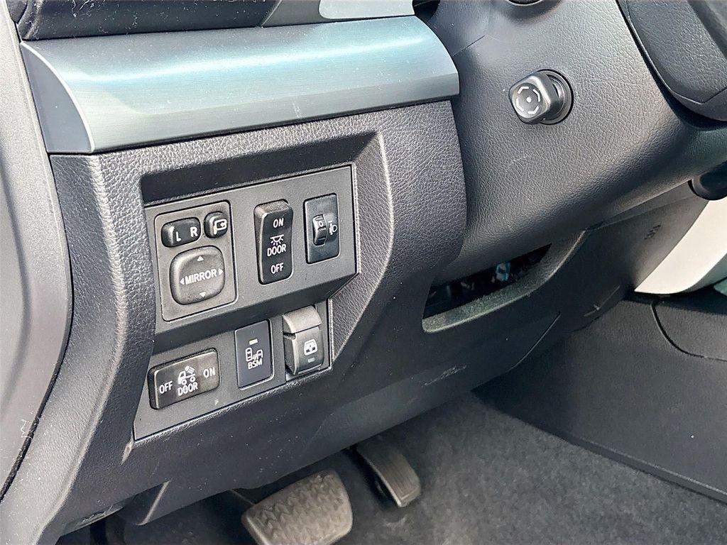 used 2014 Toyota Tundra car, priced at $26,995