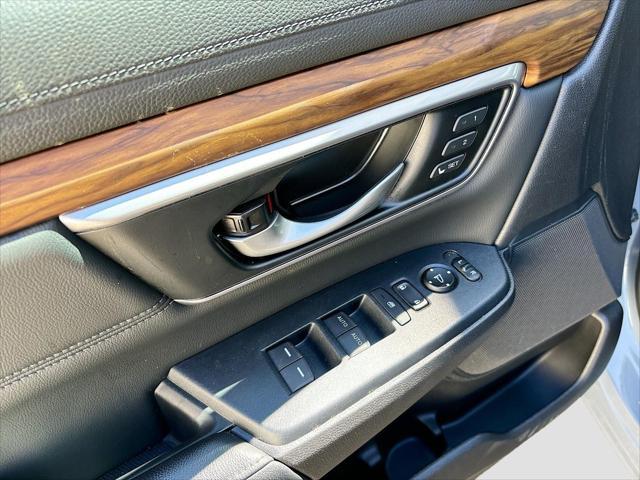 used 2021 Honda CR-V car, priced at $25,995