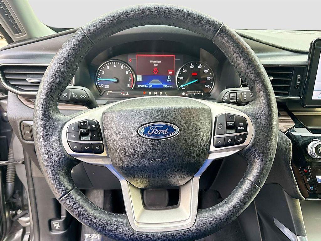 used 2024 Ford Explorer car, priced at $26,995