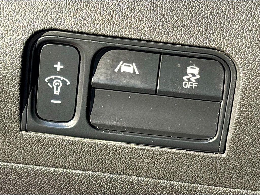 used 2021 Kia Sorento car, priced at $12,995