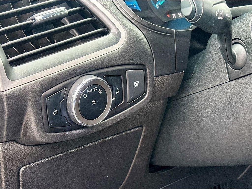 used 2024 Ford Edge car, priced at $20,995