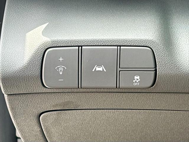 used 2022 Hyundai Elantra car, priced at $16,595