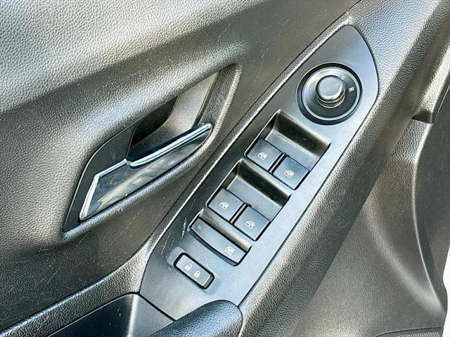 used 2020 Chevrolet Trax car, priced at $11,995