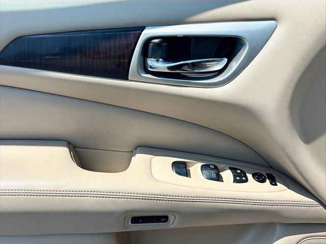 used 2014 Nissan Pathfinder car, priced at $6,999