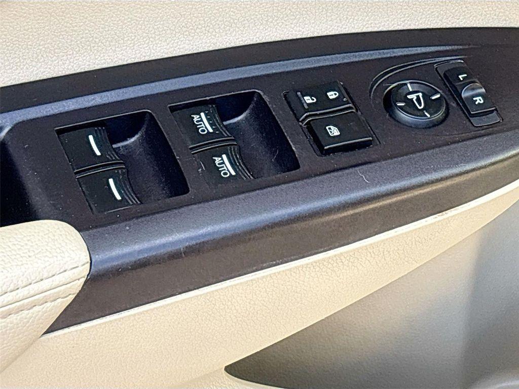 used 2015 Acura RDX car, priced at $11,995