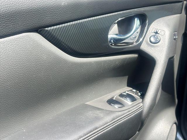 used 2018 Nissan Rogue car, priced at $12,995