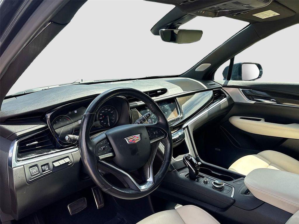 used 2021 Cadillac XT6 car, priced at $30,595