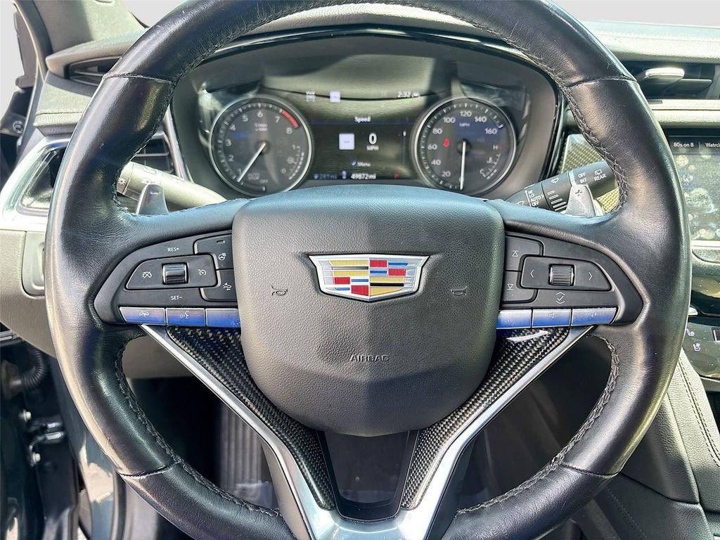 used 2021 Cadillac XT6 car, priced at $30,595