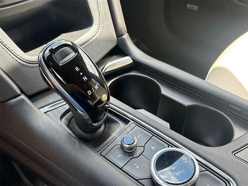 used 2021 Cadillac XT6 car, priced at $30,595