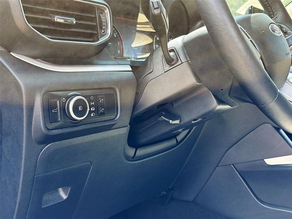 used 2024 Ford Explorer car, priced at $25,595