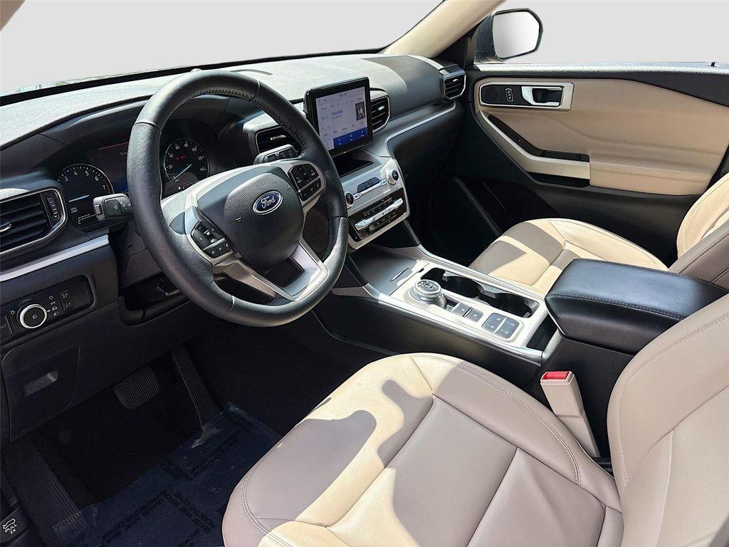 used 2024 Ford Explorer car, priced at $25,595