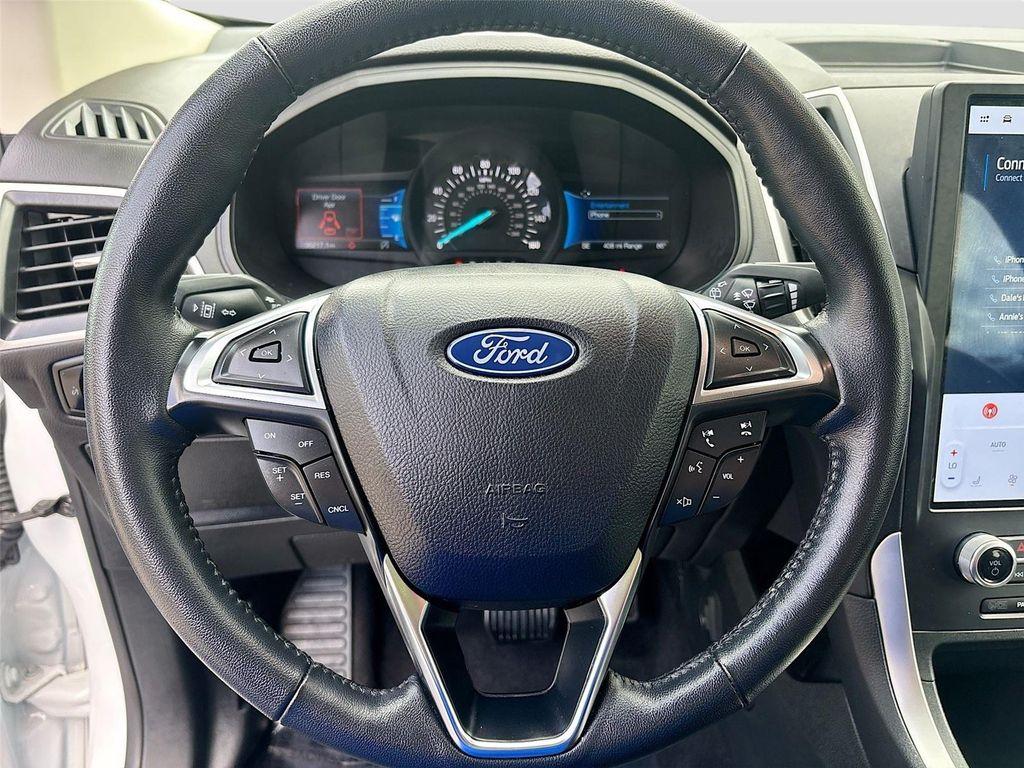 used 2024 Ford Edge car, priced at $20,995