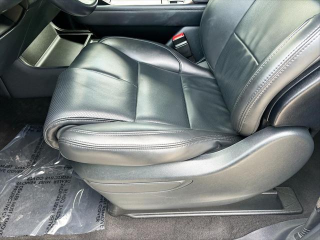 used 2023 Lincoln Navigator car, priced at $52,995