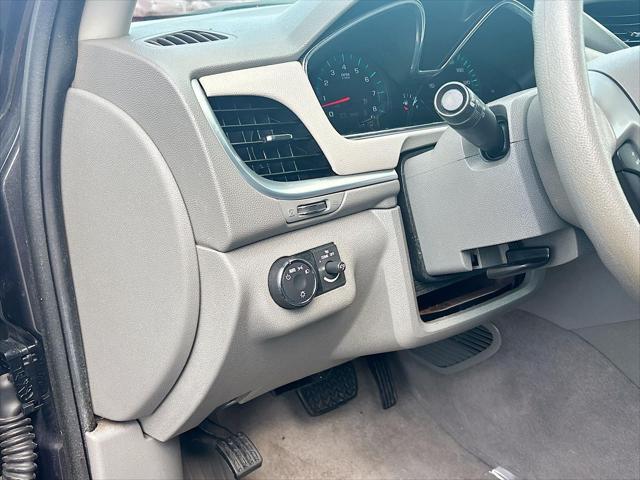used 2014 Chevrolet Traverse car, priced at $9,999