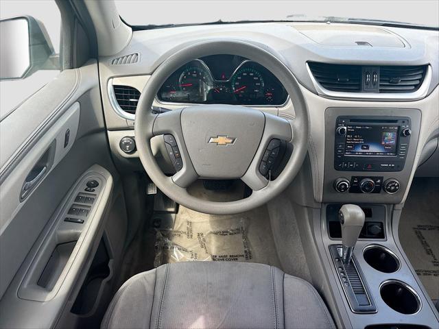 used 2014 Chevrolet Traverse car, priced at $9,999