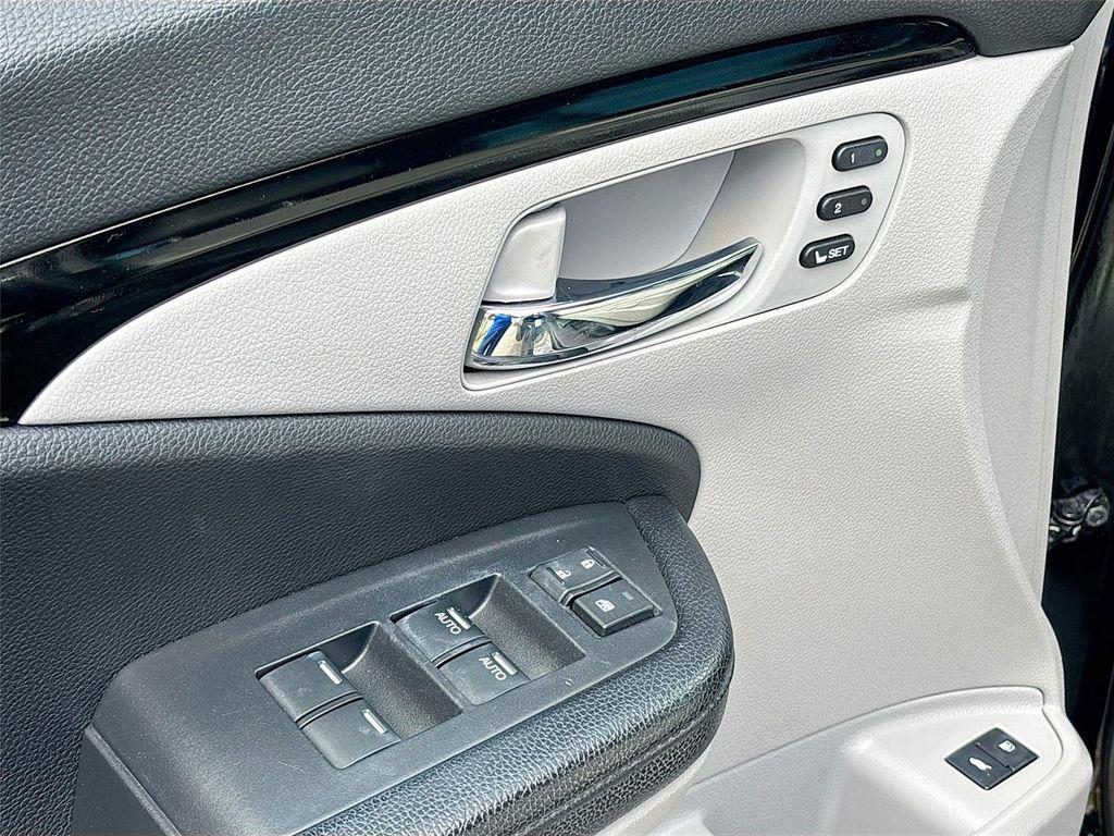 used 2016 Honda Pilot car, priced at $14,595