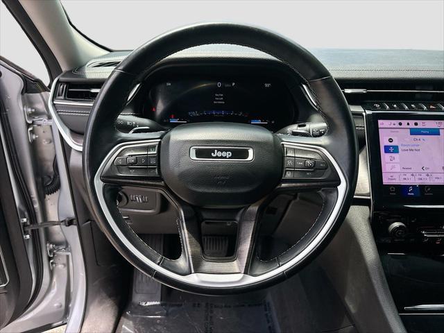 used 2022 Jeep Grand Cherokee car, priced at $24,595