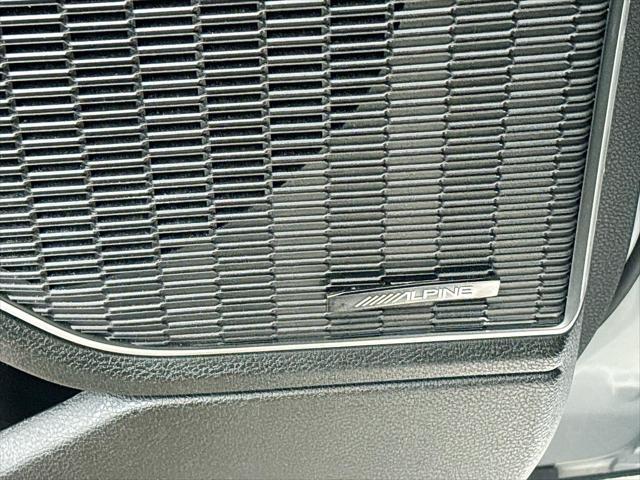 used 2022 Jeep Grand Cherokee car, priced at $24,595