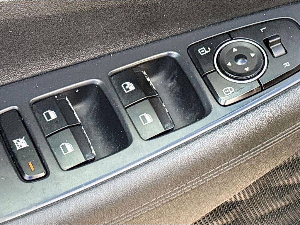 used 2020 Hyundai Santa Fe car, priced at $12,995