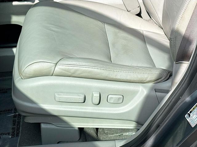 used 2014 Honda CR-V car, priced at $9,999