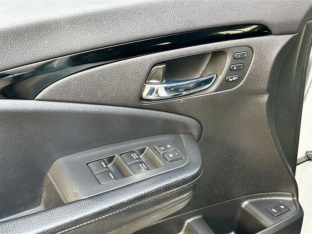 used 2021 Honda Passport car, priced at $20,595
