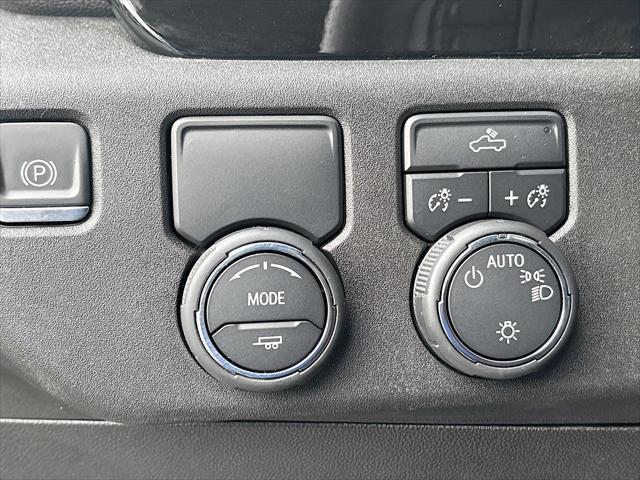 used 2024 Chevrolet Silverado 1500 car, priced at $33,595