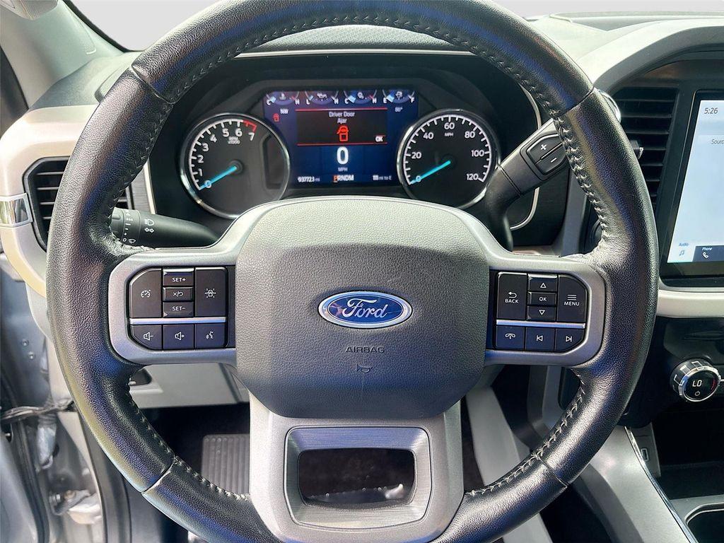 used 2021 Ford F-150 car, priced at $26,595