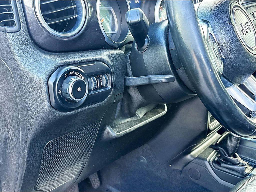used 2020 Jeep Wrangler Unlimited car, priced at $27,595