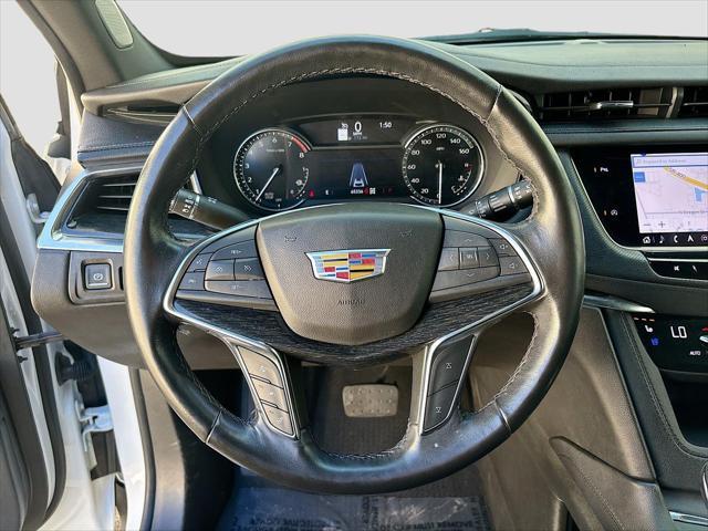 used 2023 Cadillac XT5 car, priced at $24,595