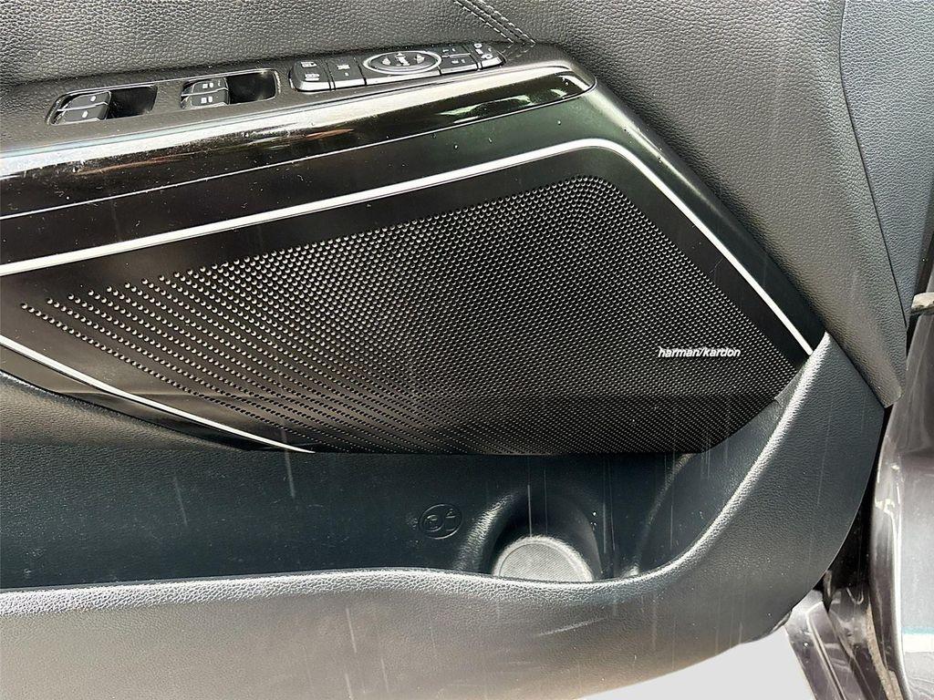 used 2017 Kia Cadenza car, priced at $10,795