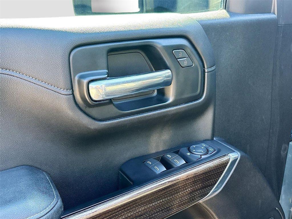 used 2020 Chevrolet Silverado 1500 car, priced at $33,595