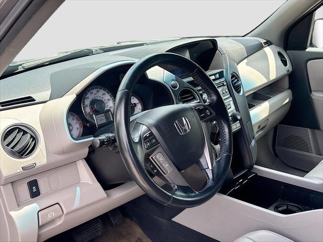 used 2013 Honda Pilot car, priced at $9,799