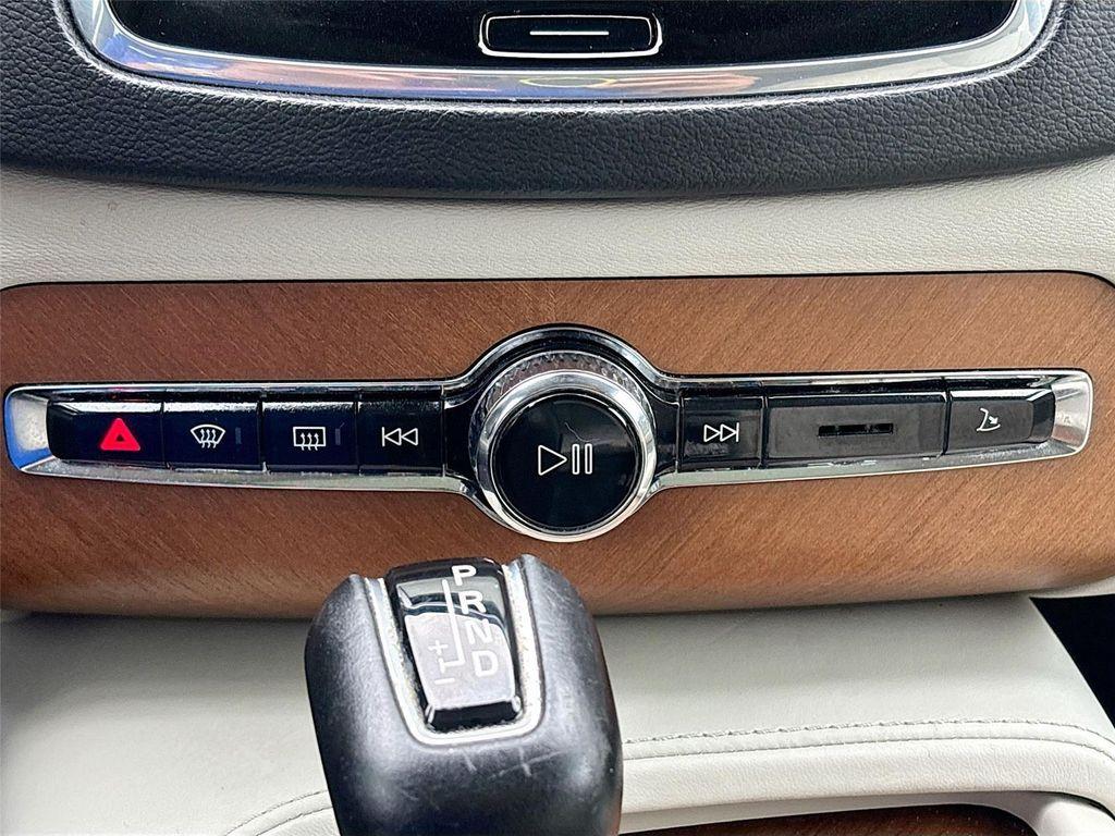 used 2018 Volvo XC90 car, priced at $18,995