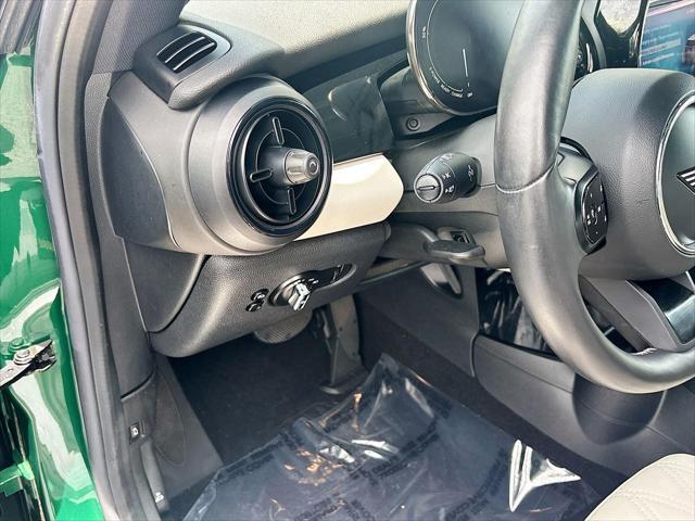 used 2022 MINI Hardtop car, priced at $19,595