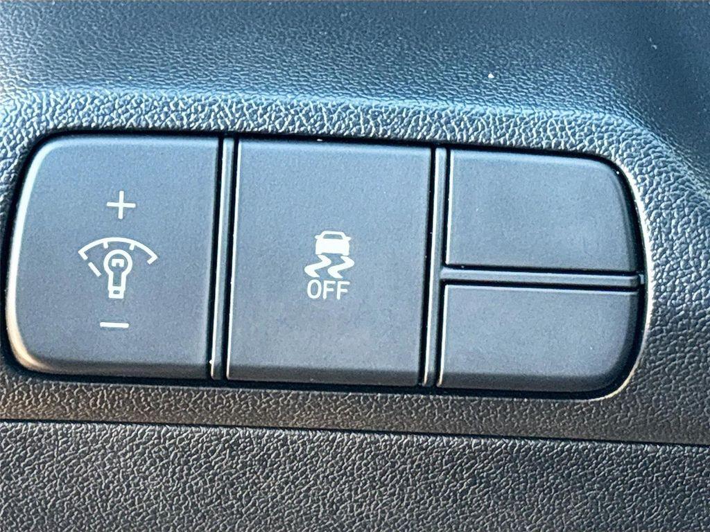 used 2024 Hyundai Elantra car, priced at $16,995