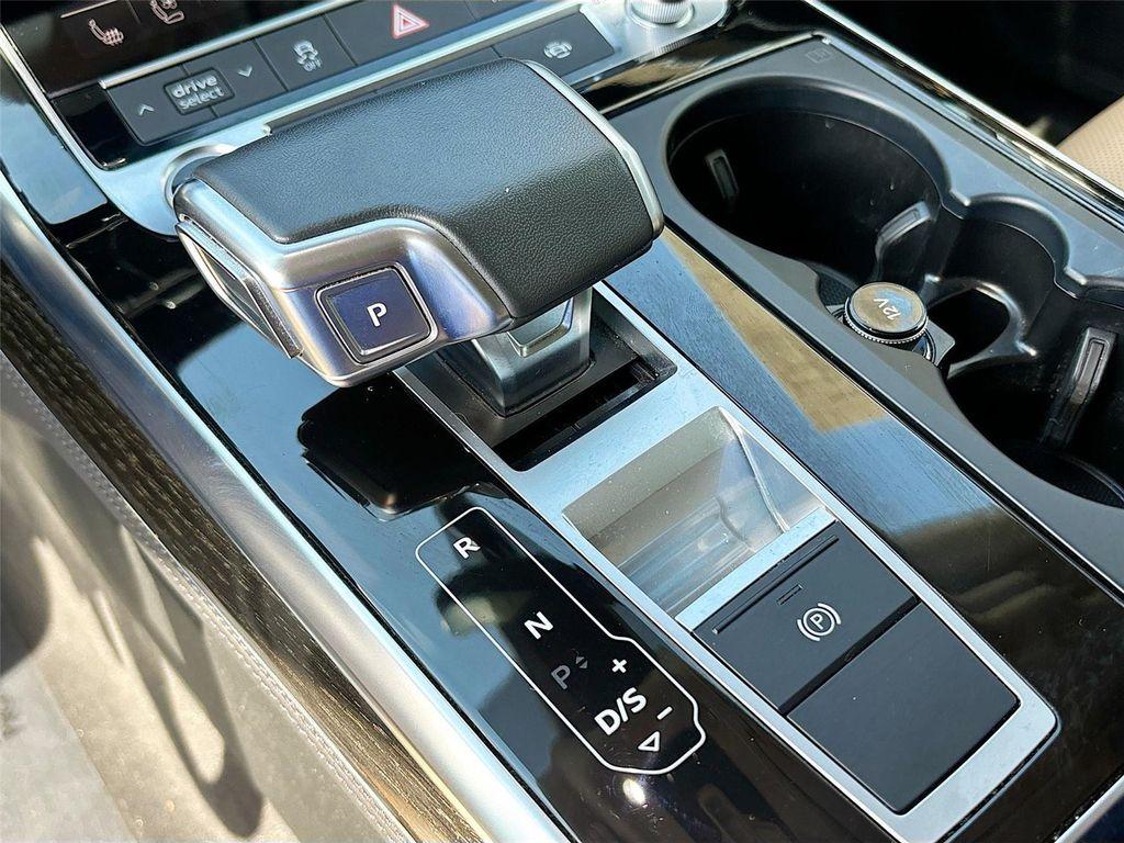 used 2023 Audi Q7 car, priced at $40,995