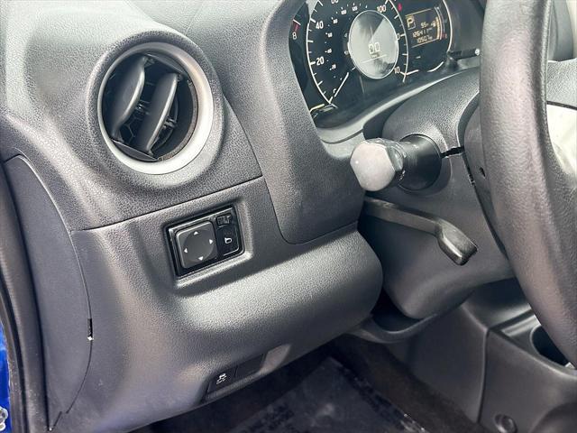 used 2016 Nissan Versa Note car, priced at $5,499
